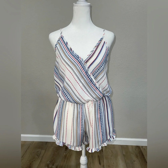 MM MM MM CUTE ROMPER - Picture 1 of 9